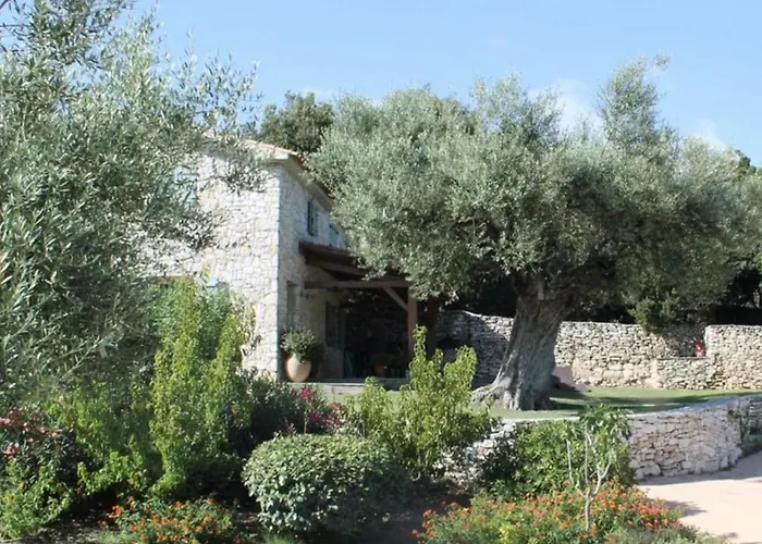 Villa Sanchez